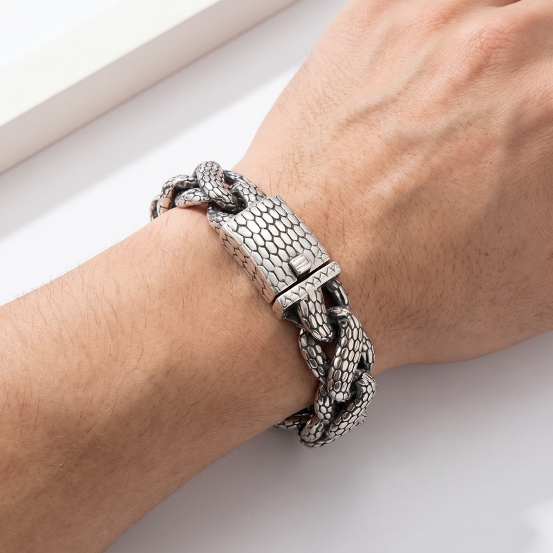Kalen Snake Skin Cuban Link Me - Men Accessories Bd 评论和价格
